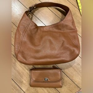 Michael Kors shoulder bag + Wallet
